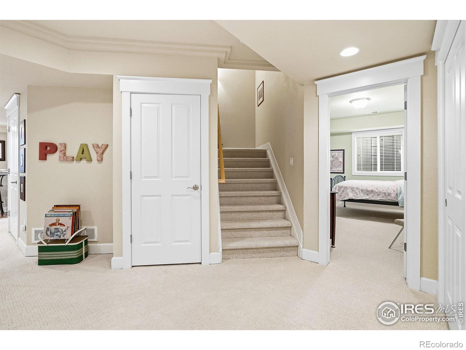 MLS Image #31 for 2812  shoshone trail,lafayette, Colorado