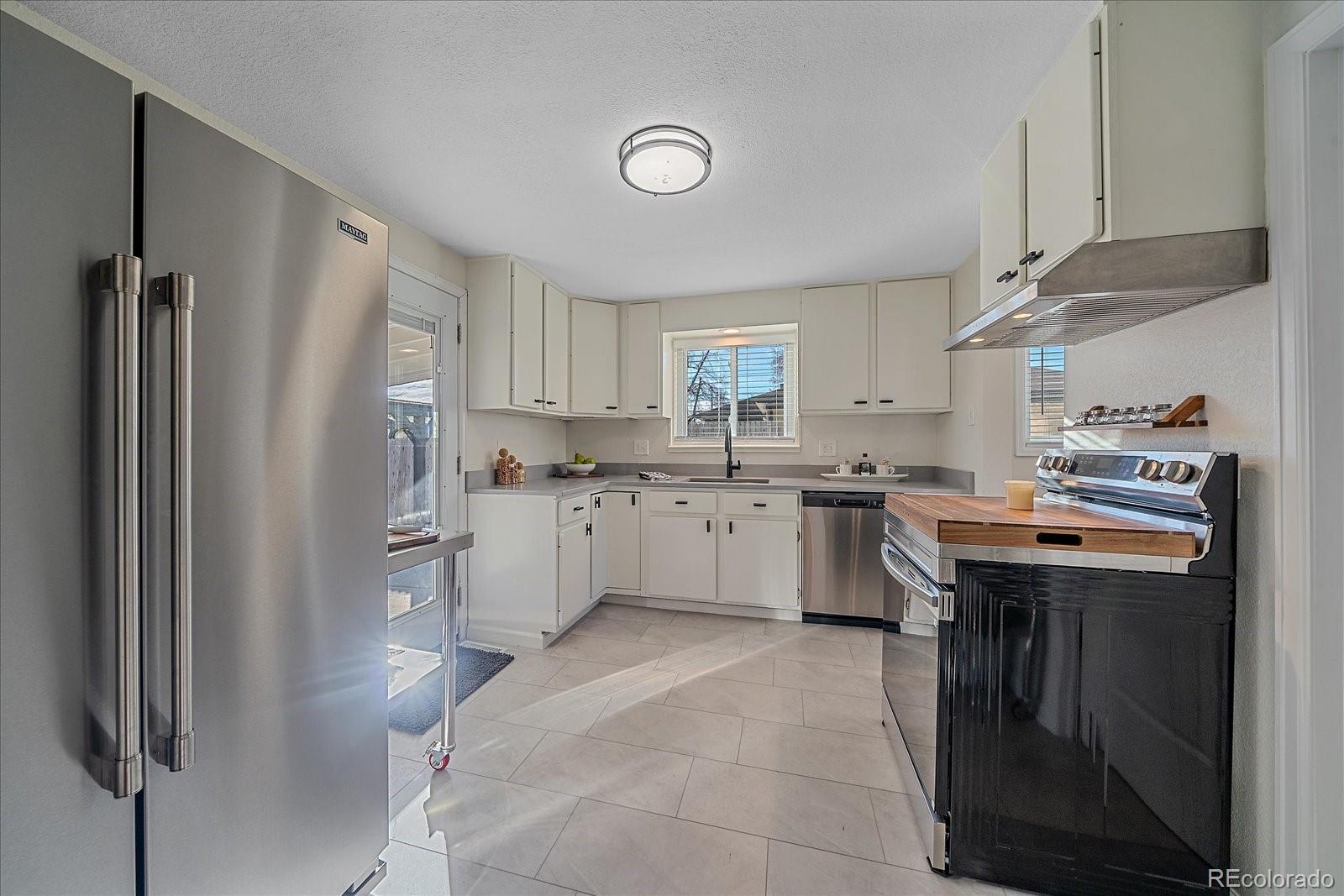 MLS Image #11 for 5420  garland street,arvada, Colorado