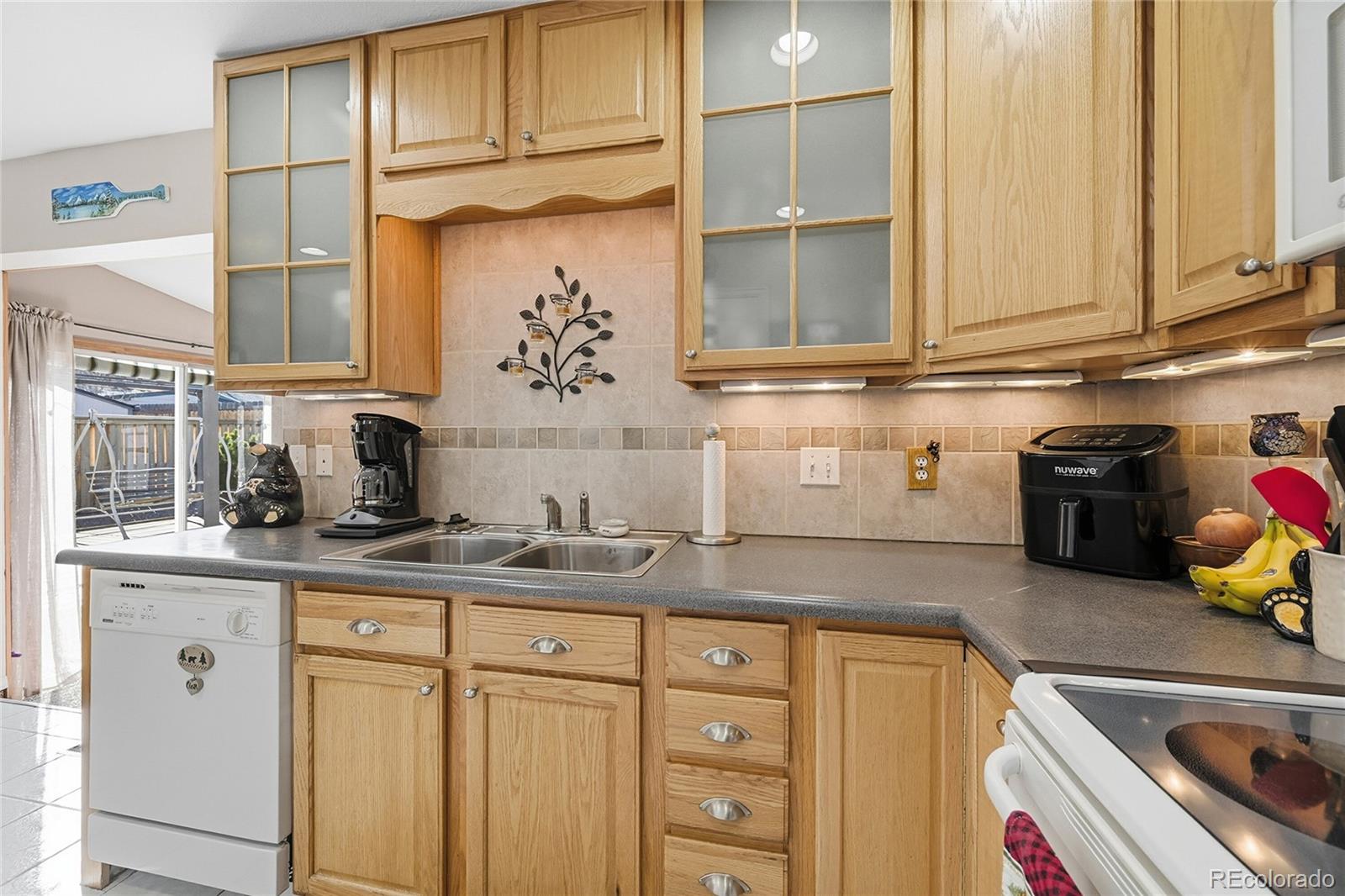MLS Image #10 for 5971  crestone street,golden, Colorado