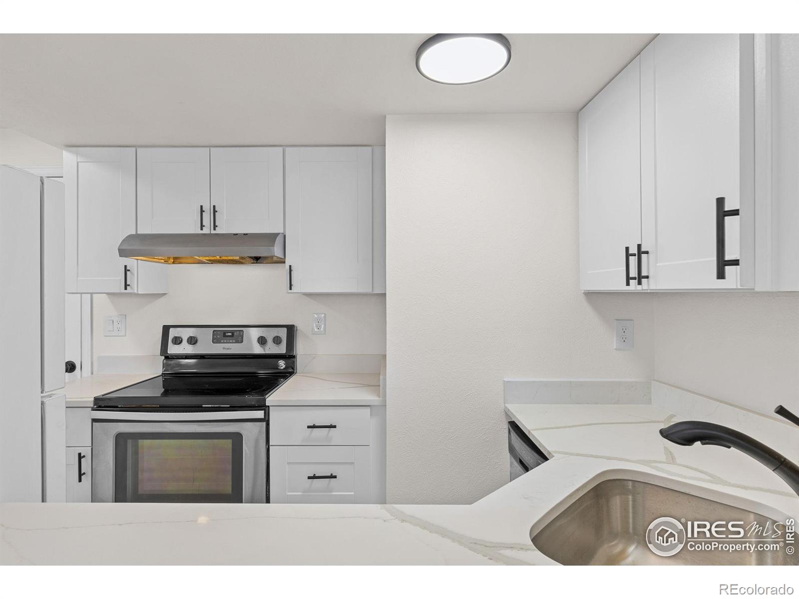 MLS Image #19 for 323 s taft court,louisville, Colorado
