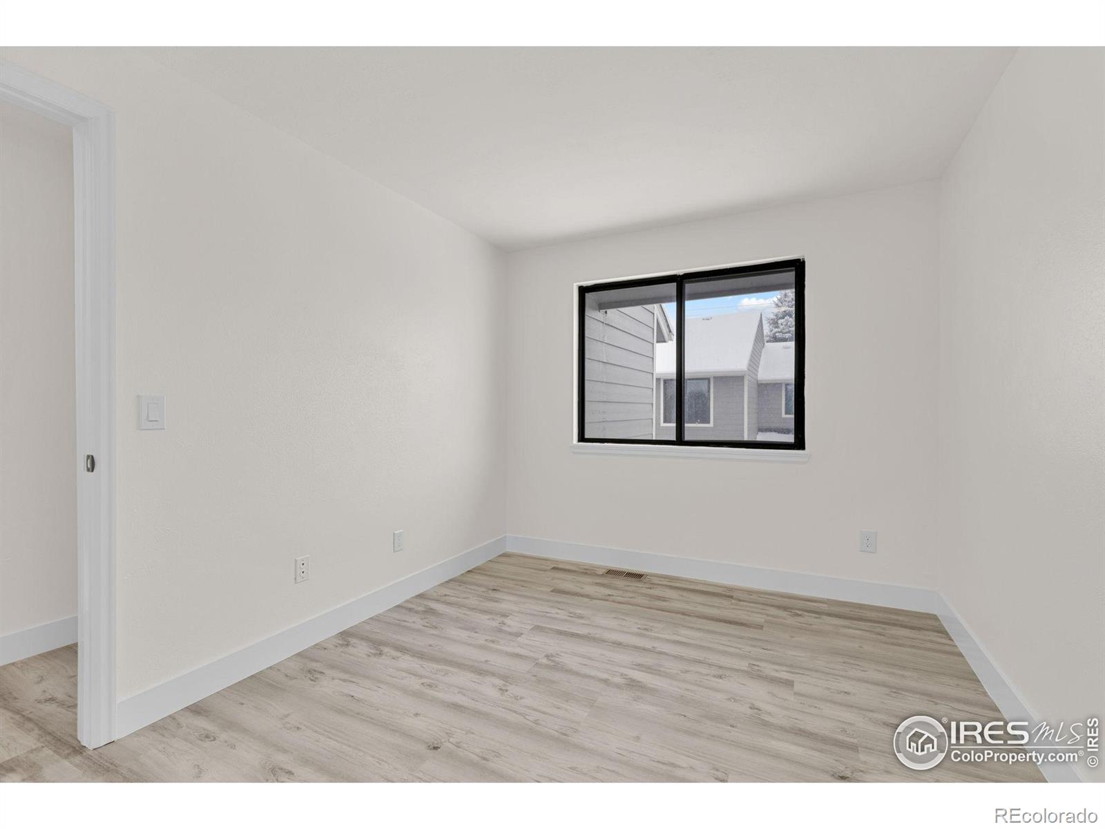 MLS Image #36 for 323 s taft court,louisville, Colorado