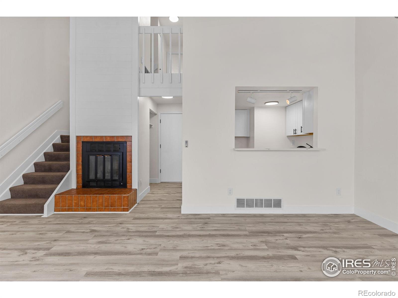 MLS Image #4 for 323 s taft court,louisville, Colorado