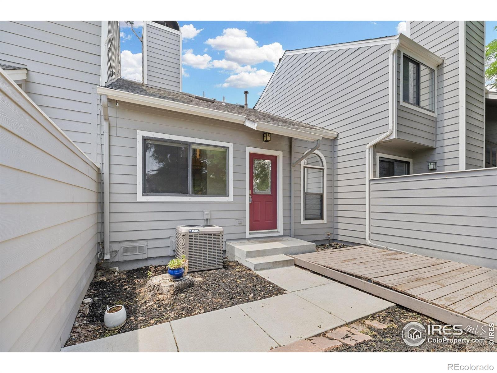 MLS Image #42 for 323 s taft court,louisville, Colorado