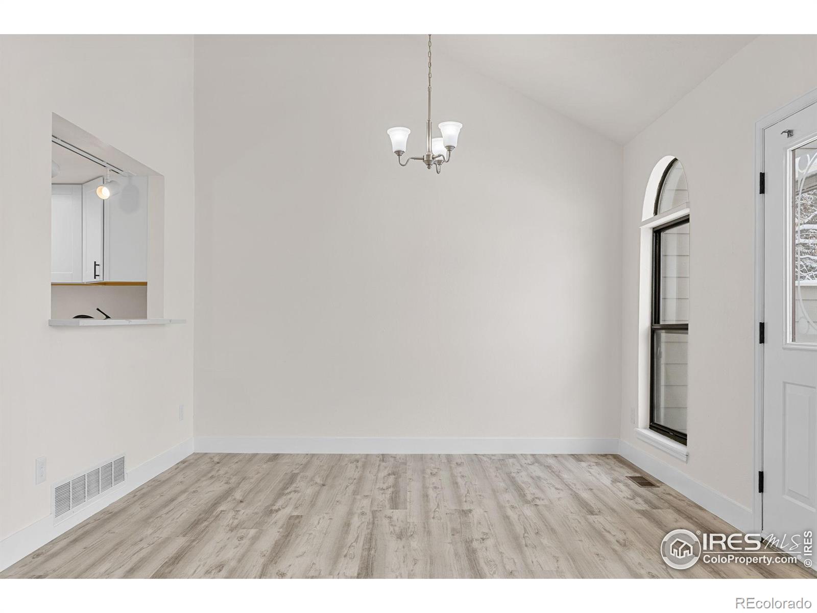 MLS Image #9 for 323 s taft court,louisville, Colorado