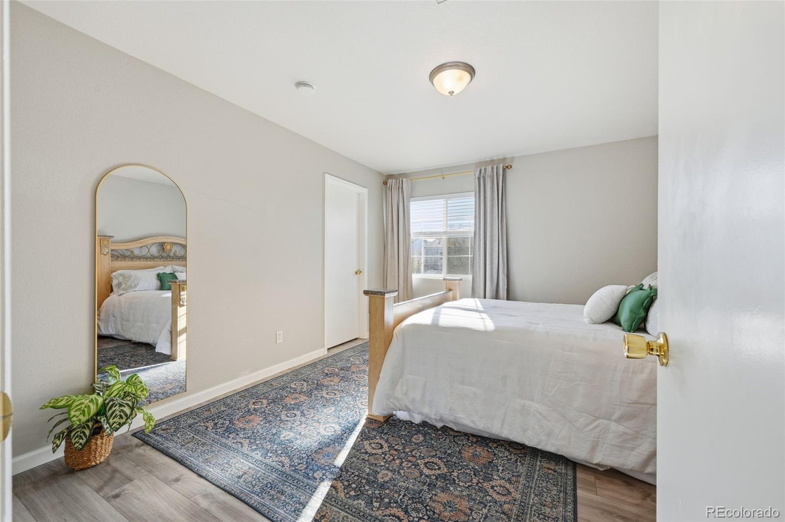 MLS Image #16 for 18615 e 43rd place,denver, Colorado