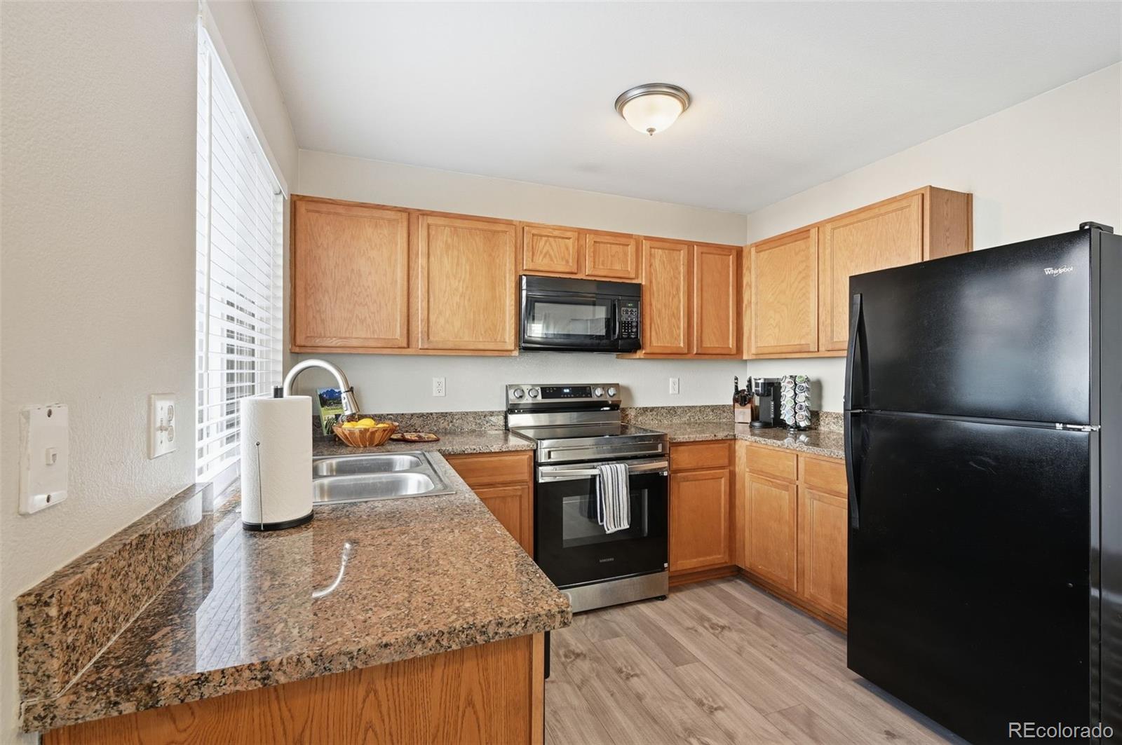 MLS Image #9 for 18615 e 43rd place,denver, Colorado