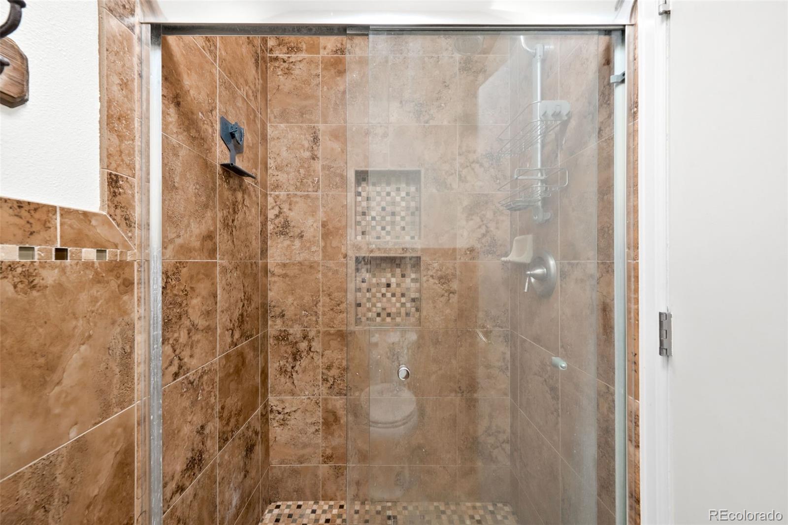 MLS Image #17 for 7608 e long avenue,centennial, Colorado