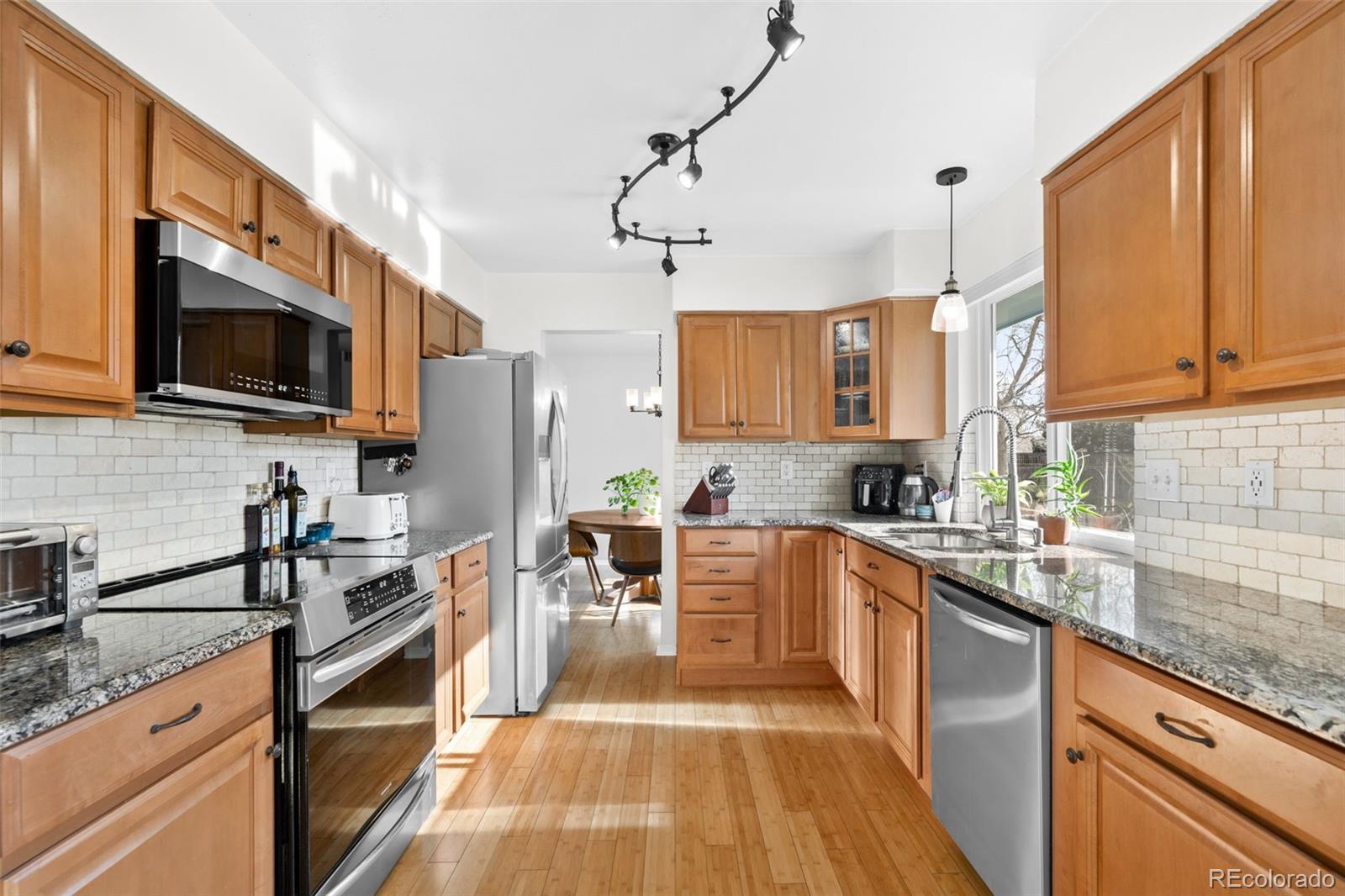 MLS Image #7 for 7608 e long avenue,centennial, Colorado