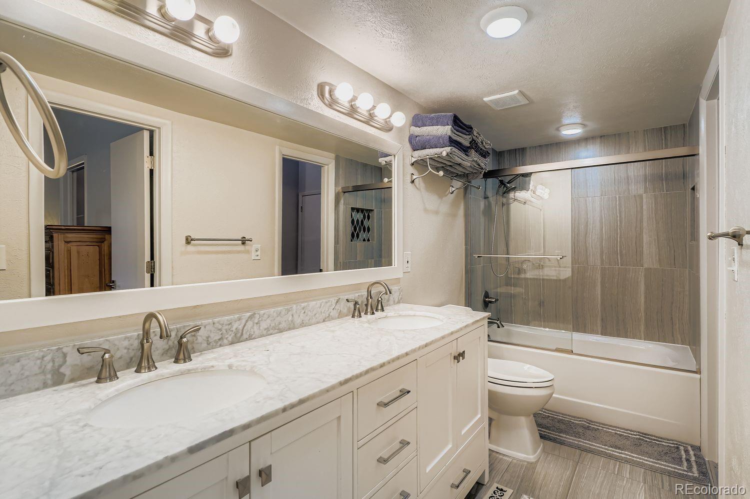 MLS Image #12 for 4318 e maplewood way ,centennial, Colorado