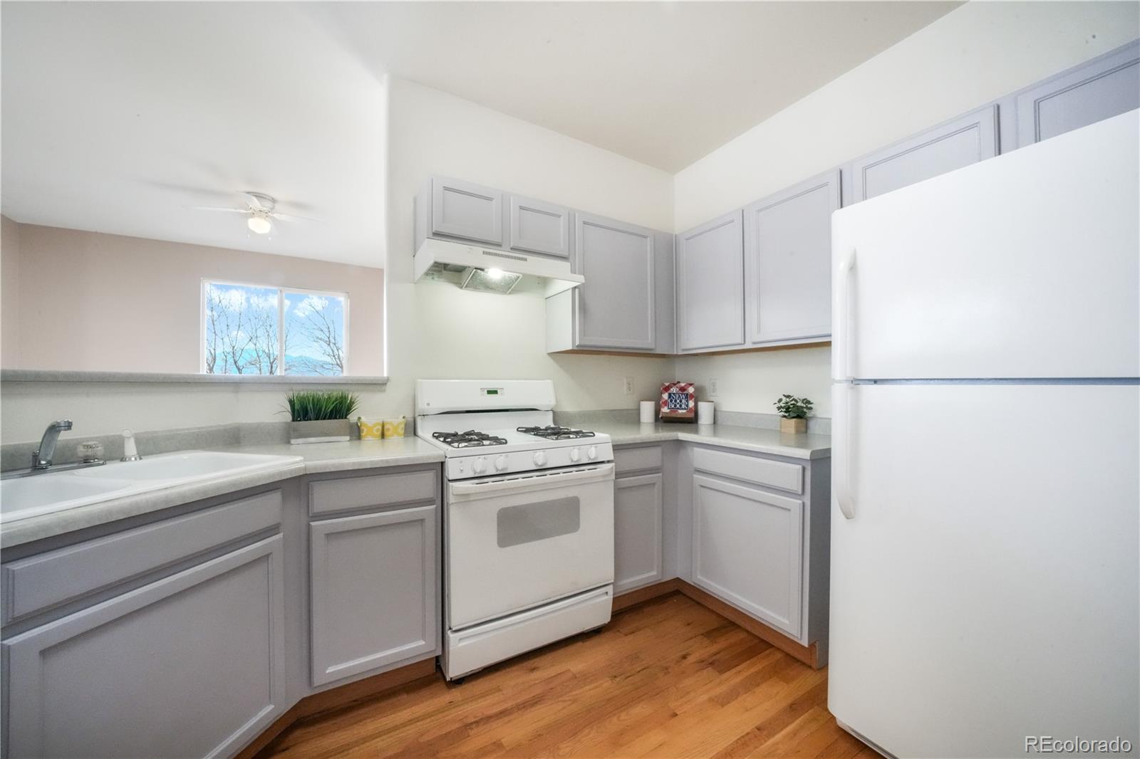 MLS Image #17 for 7170  leeside view,colorado springs, Colorado