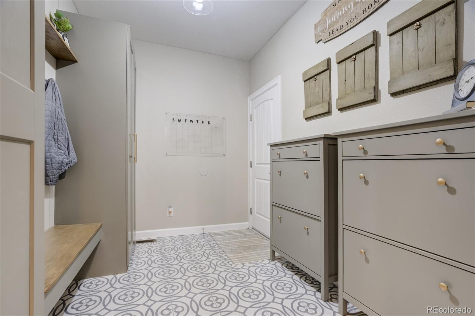 MLS Image #18 for 7310  clovis way,colorado springs, Colorado