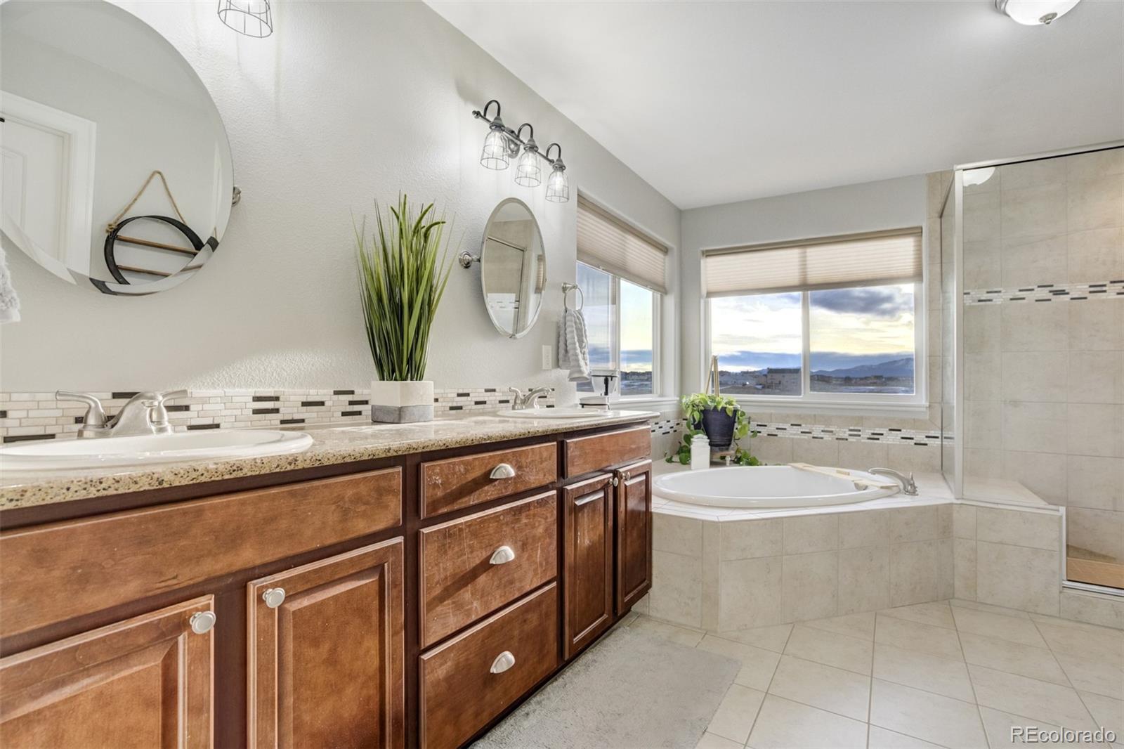 MLS Image #23 for 7310  clovis way,colorado springs, Colorado