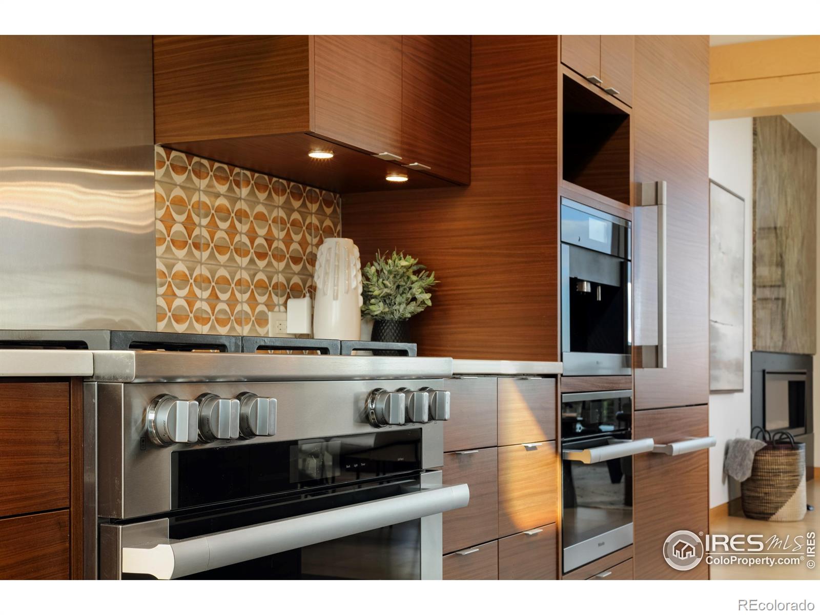 MLS Image #11 for 2235  vassar drive,boulder, Colorado
