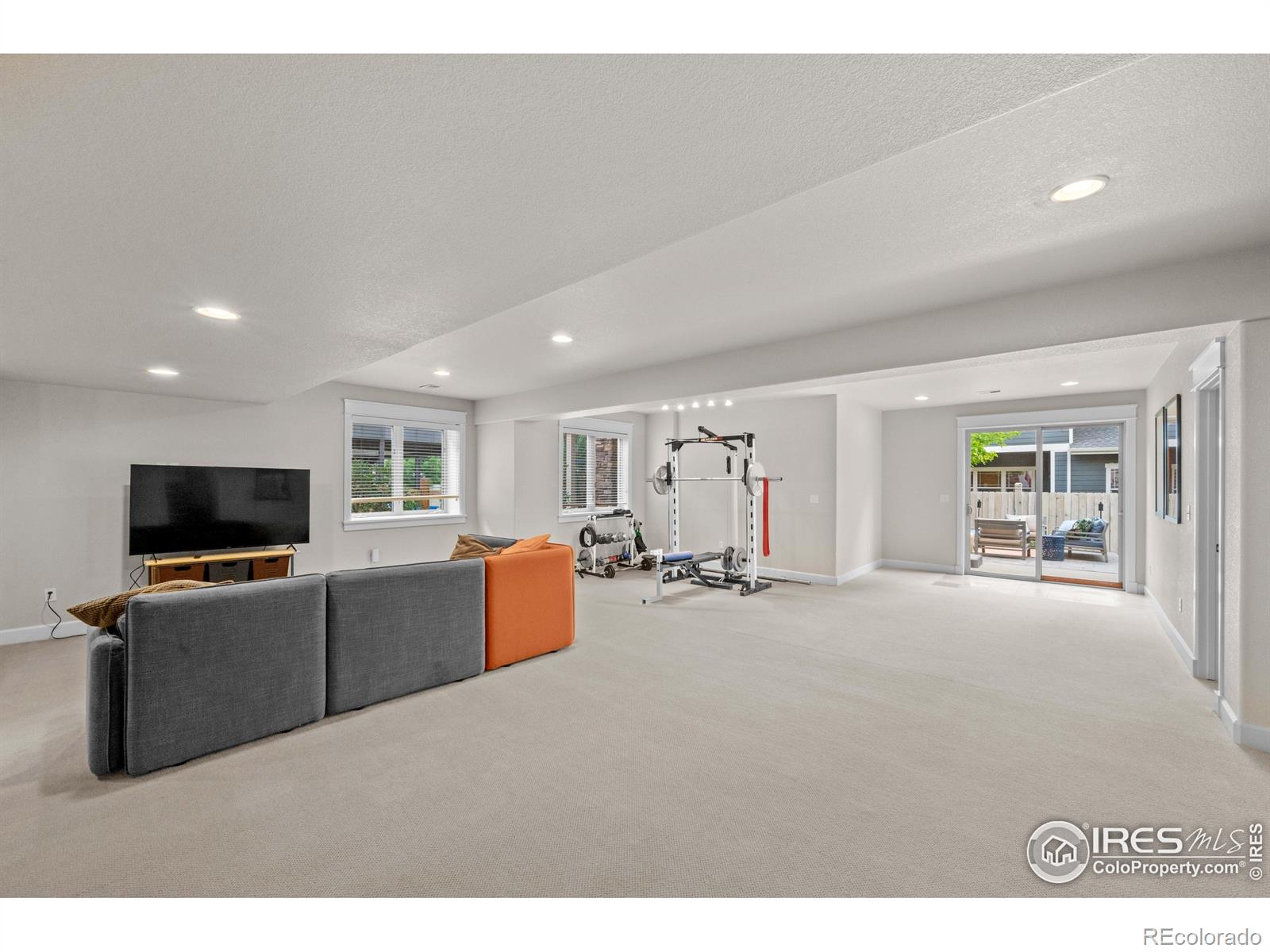 MLS Image #38 for 2005  calico court,longmont, Colorado