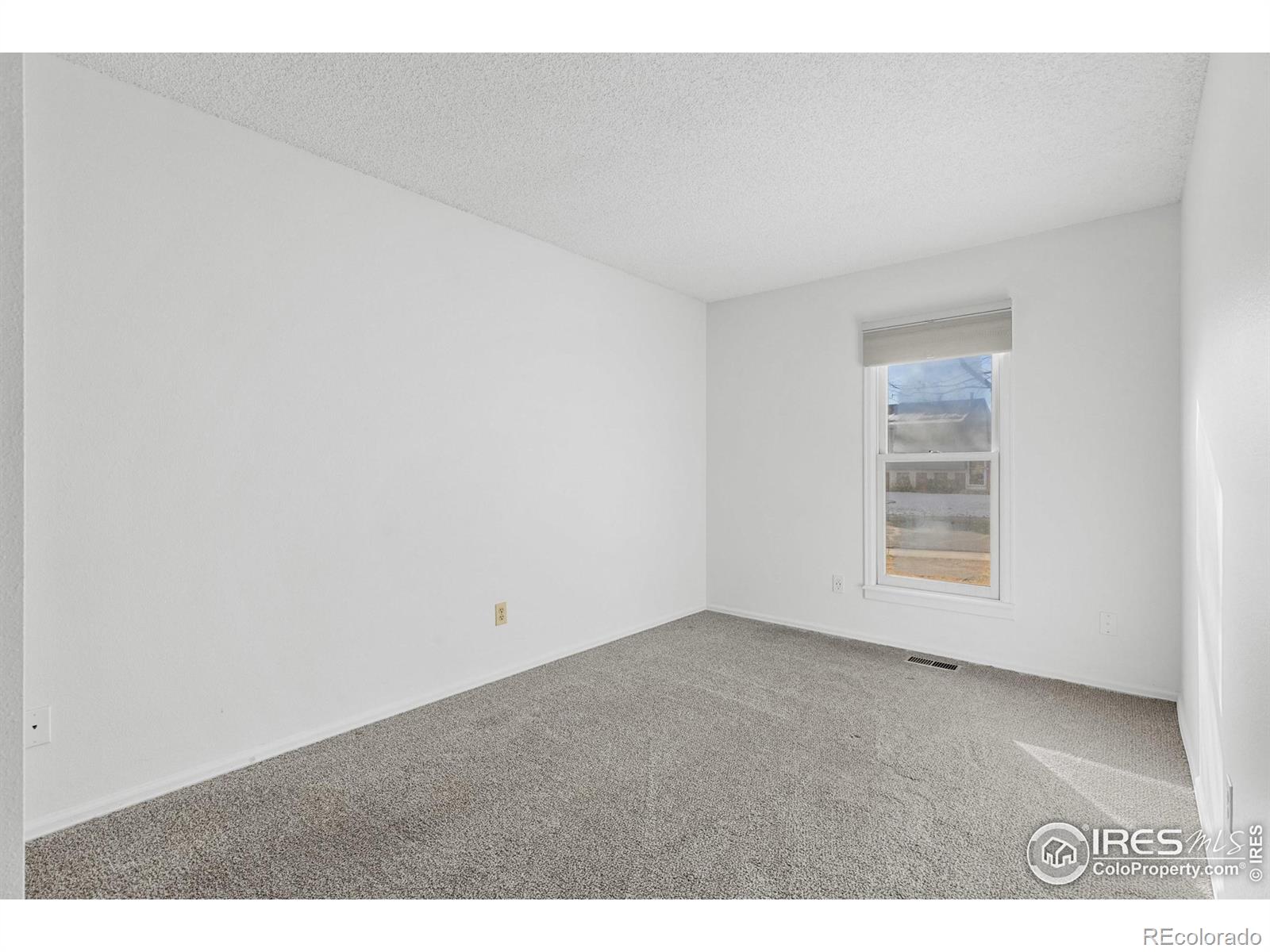 MLS Image #15 for 947 w maple court,louisville, Colorado