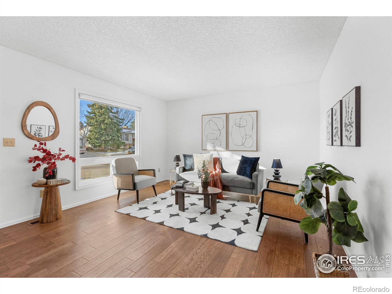 MLS Image #3 for 947 w maple court,louisville, Colorado