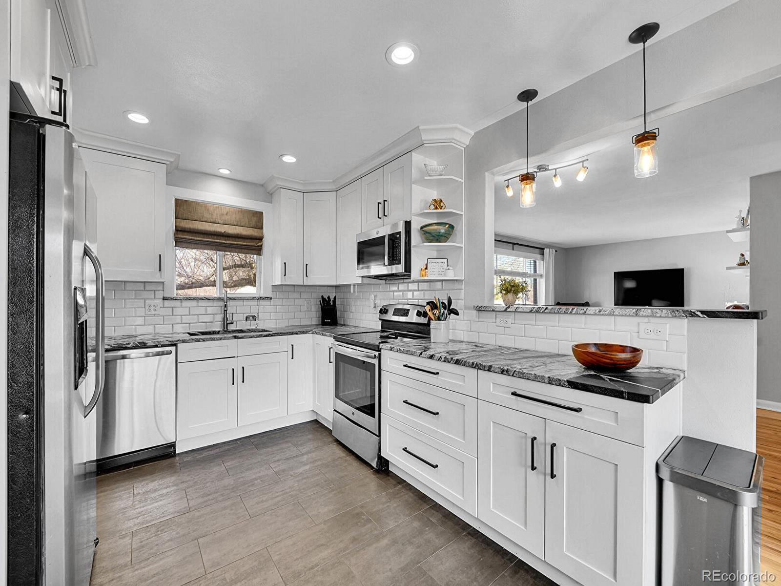 MLS Image #8 for 3402 e costilla avenue,centennial, Colorado