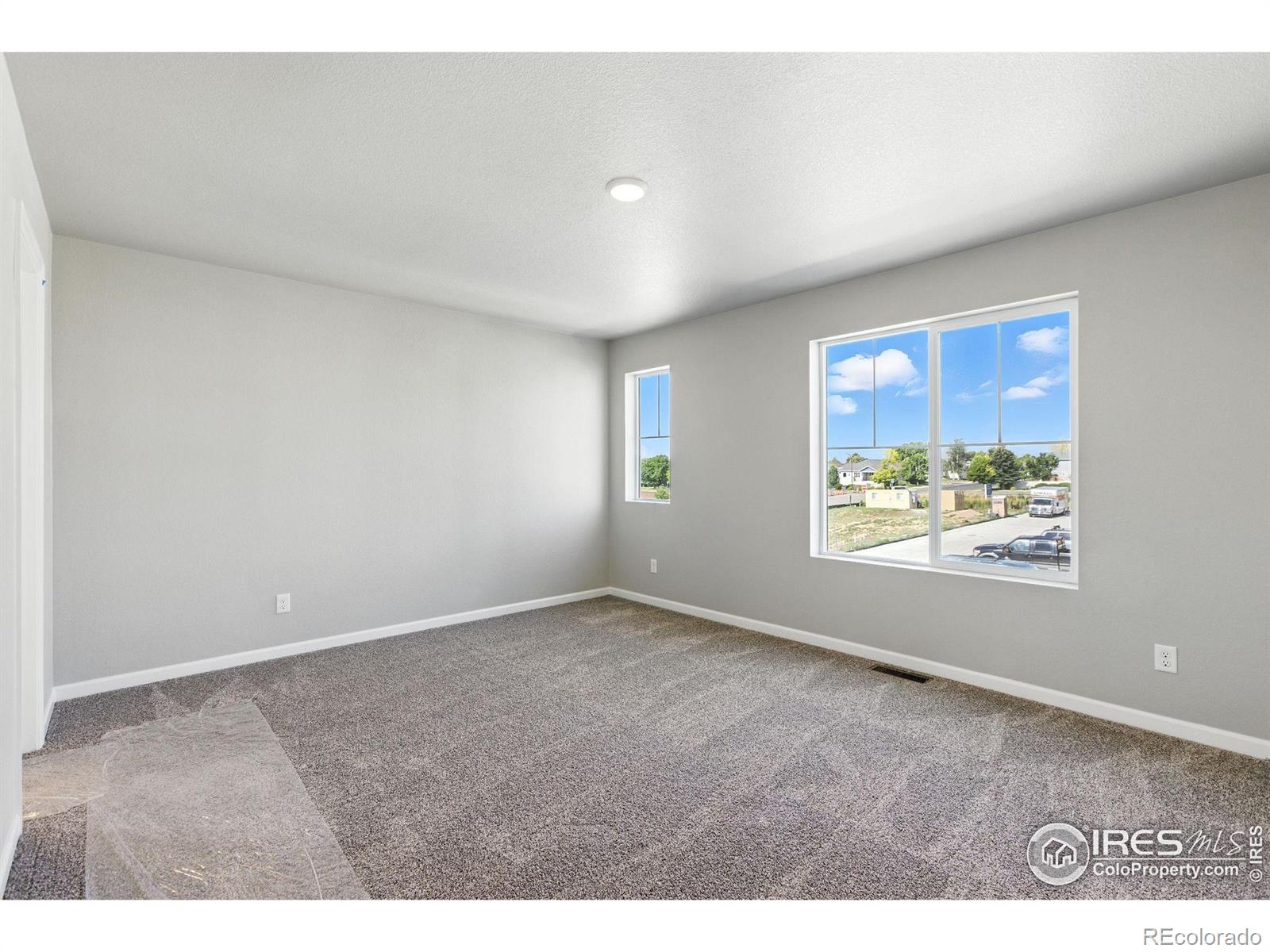MLS Image #5 for 316  shoveler way,johnstown, Colorado