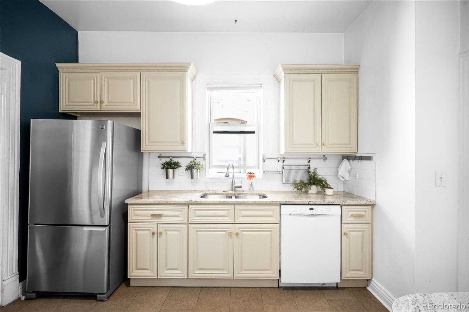 MLS Image #12 for 3437 w 23rd avenue,denver, Colorado