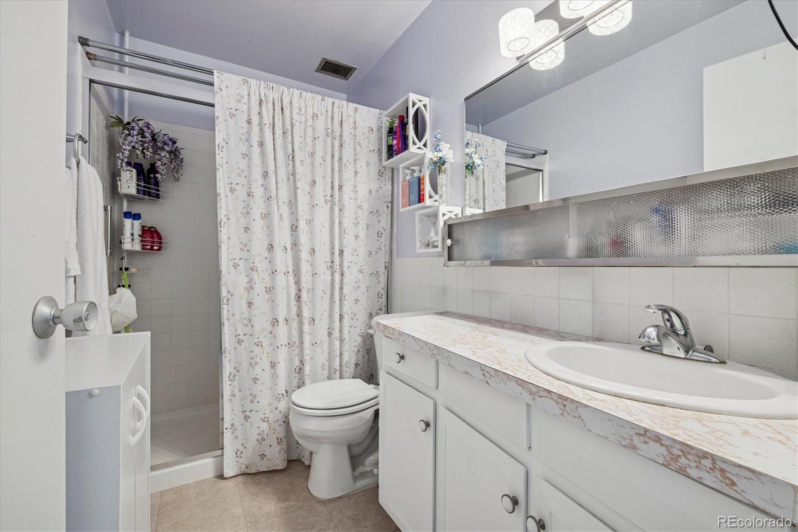 MLS Image #7 for 660 s alton way 2d,denver, Colorado