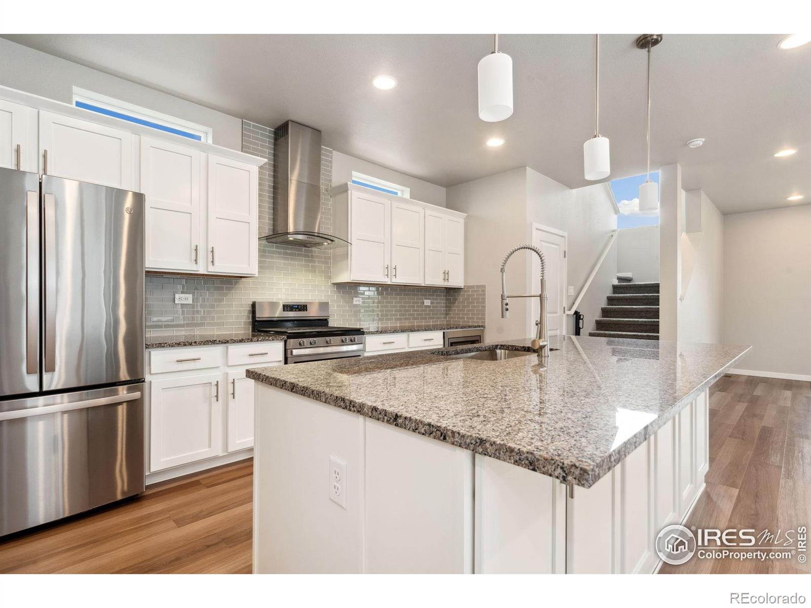 MLS Image #5 for 2908  sykes drive,fort collins, Colorado