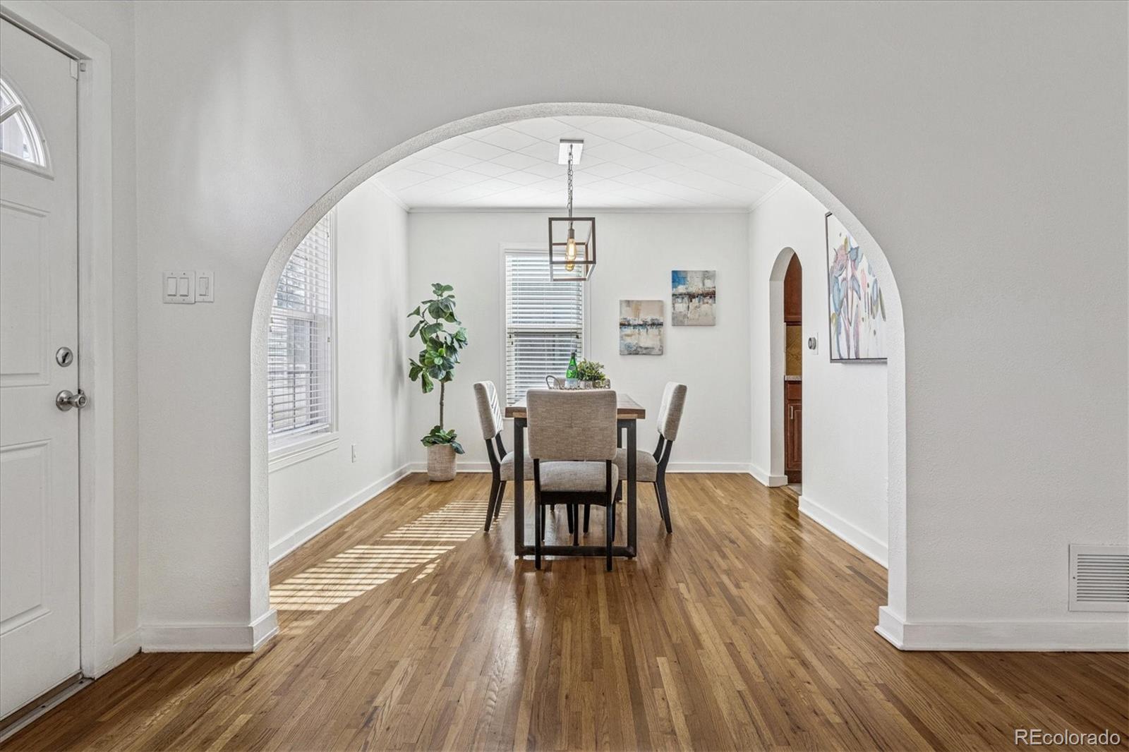 MLS Image #9 for 2877 s logan street,englewood, Colorado