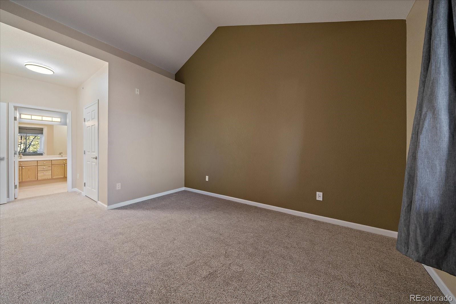 MLS Image #6 for 8358 s independence circle,littleton, Colorado