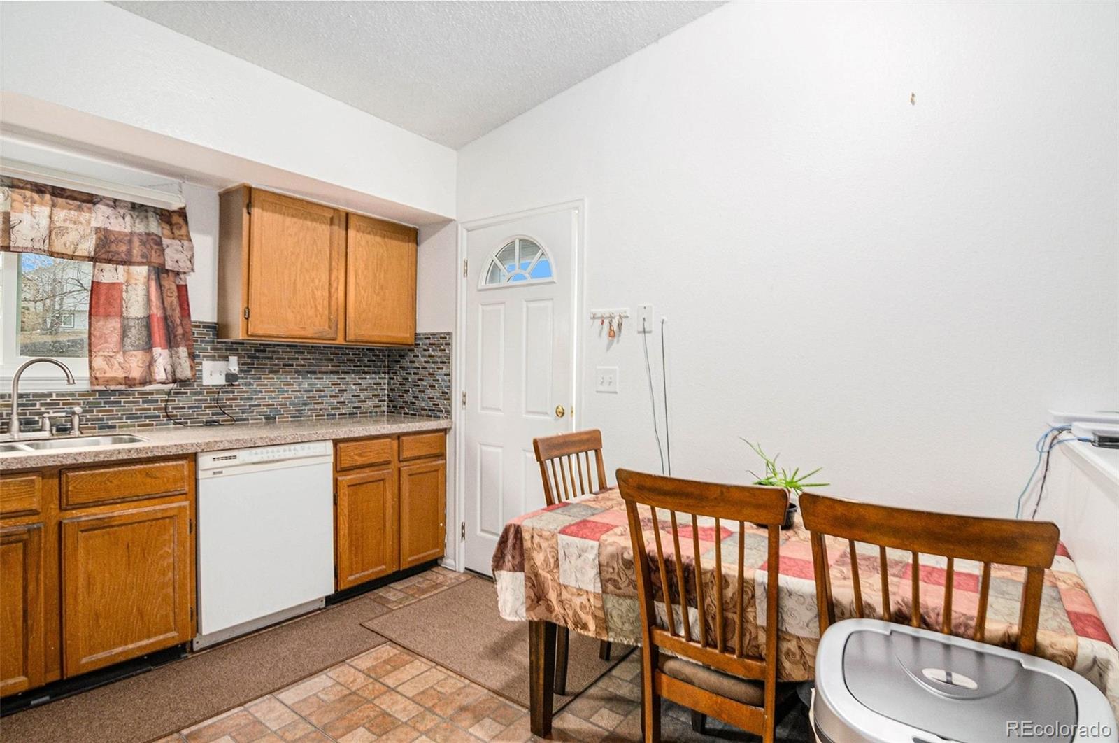 MLS Image #5 for 1830 s biscay street,aurora, Colorado