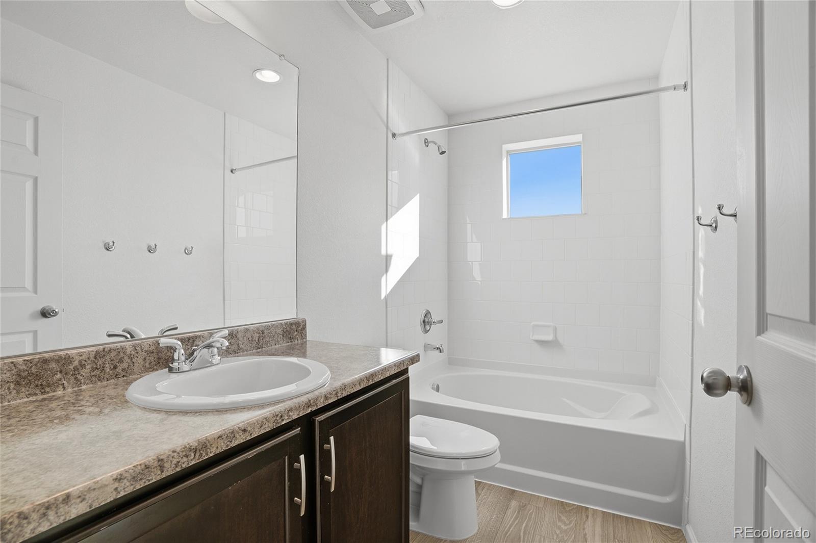 MLS Image #37 for 18199 e 44th avenue,denver, Colorado