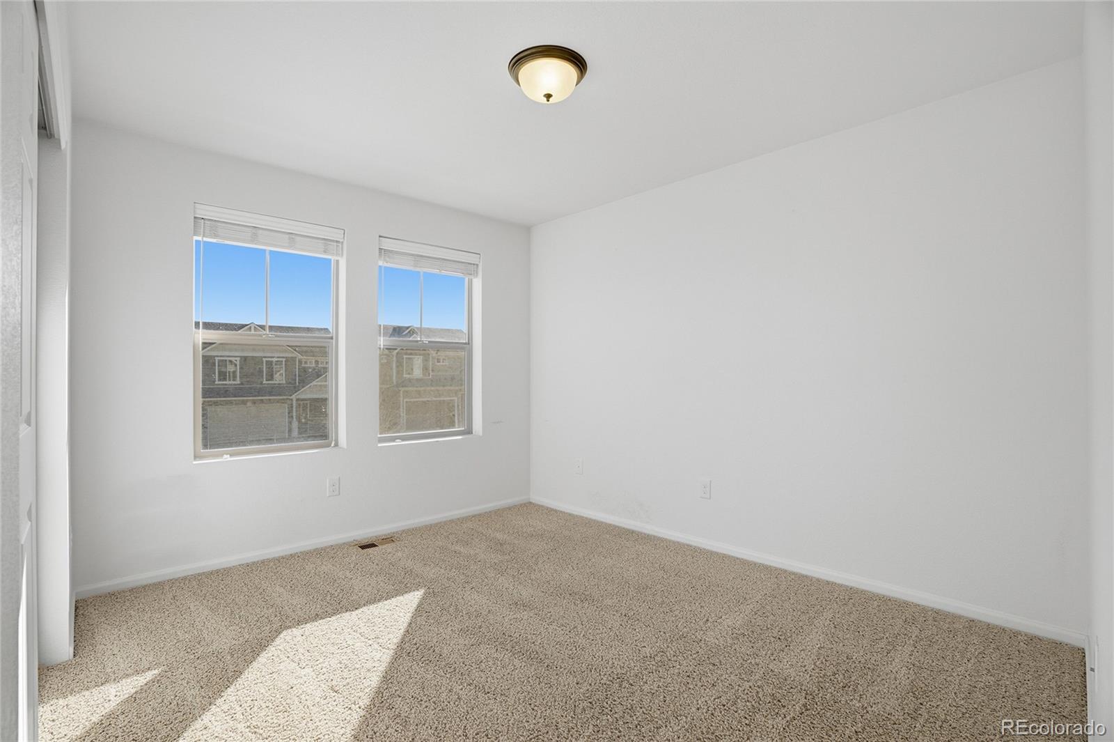 MLS Image #38 for 18199 e 44th avenue,denver, Colorado