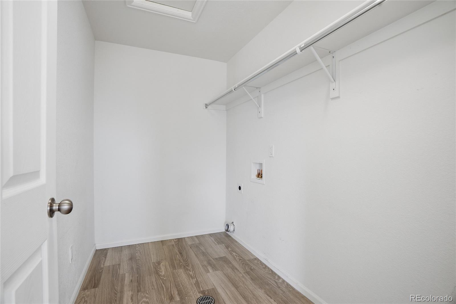 MLS Image #39 for 18199 e 44th avenue,denver, Colorado