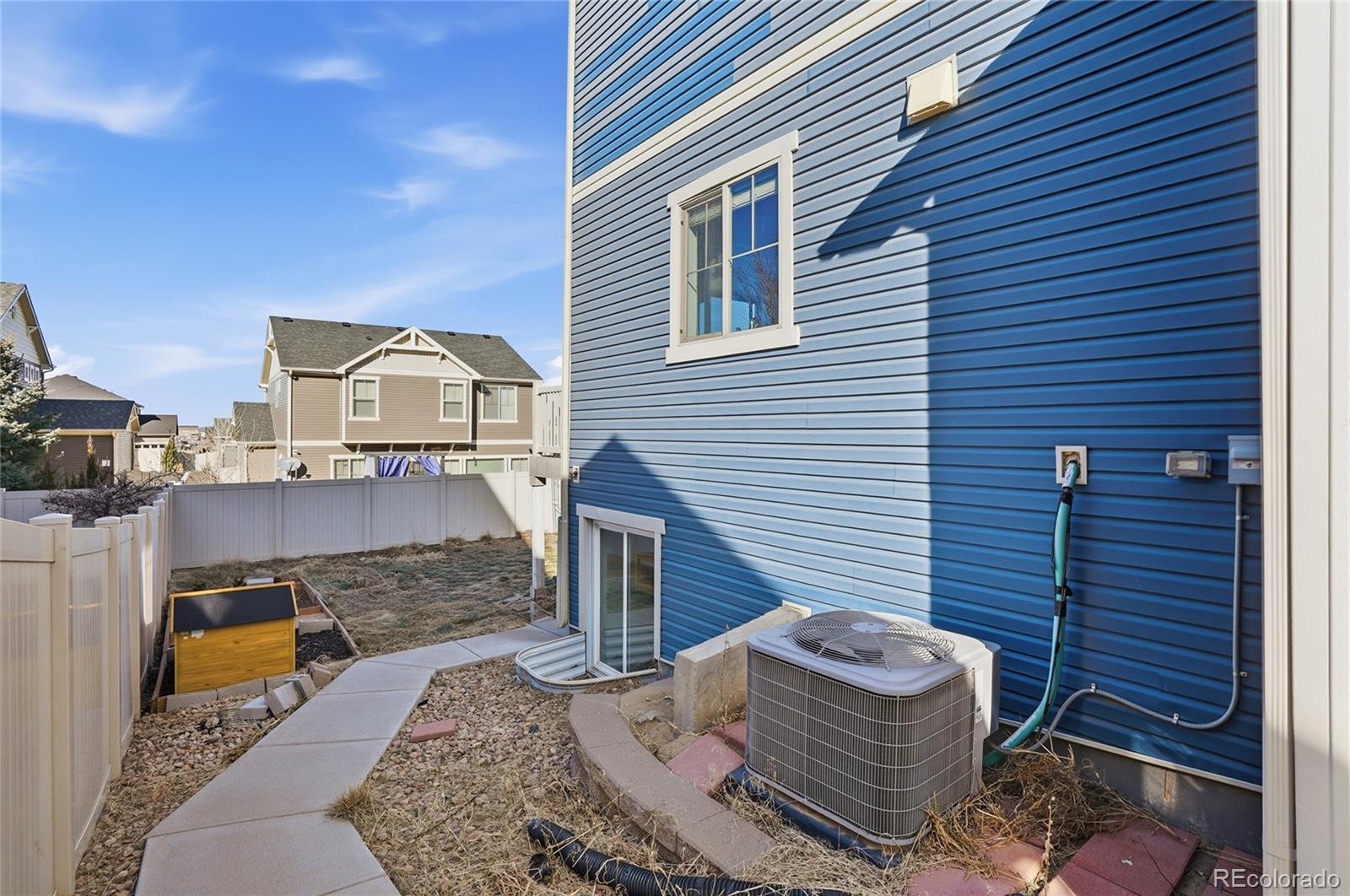 MLS Image #49 for 18199 e 44th avenue,denver, Colorado