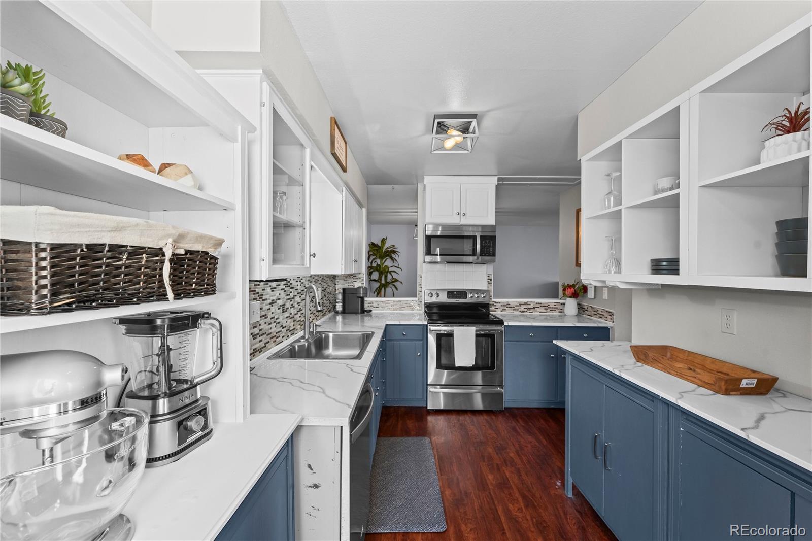MLS Image #10 for 6305 w 6th avenue,lakewood, Colorado