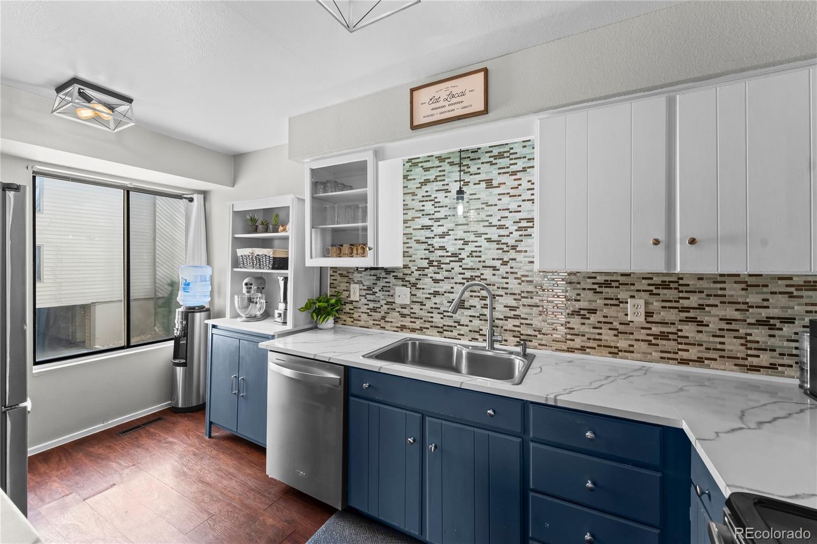 MLS Image #11 for 6305 w 6th avenue,lakewood, Colorado