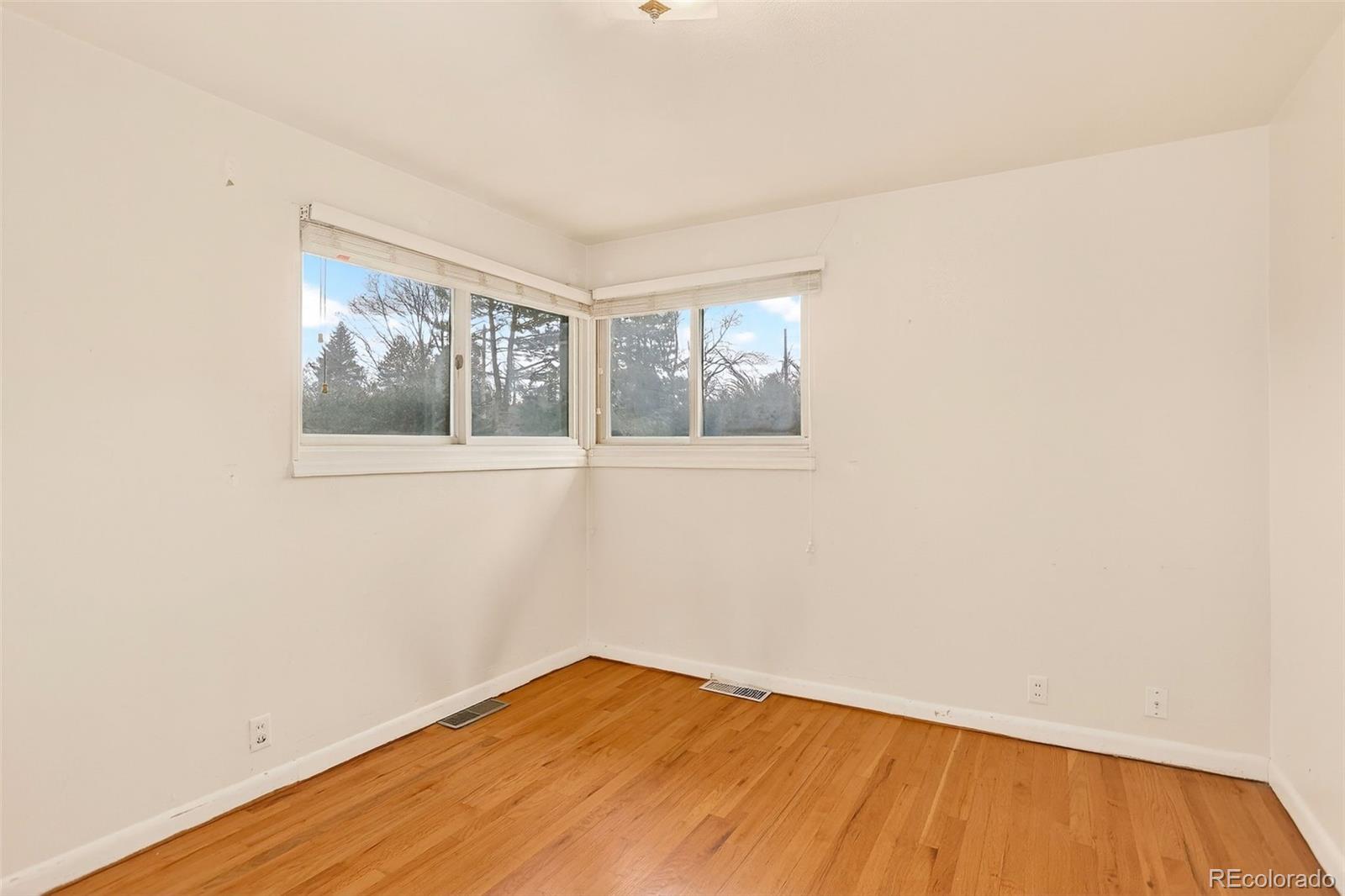MLS Image #16 for 6001 e cedar avenue,denver, Colorado