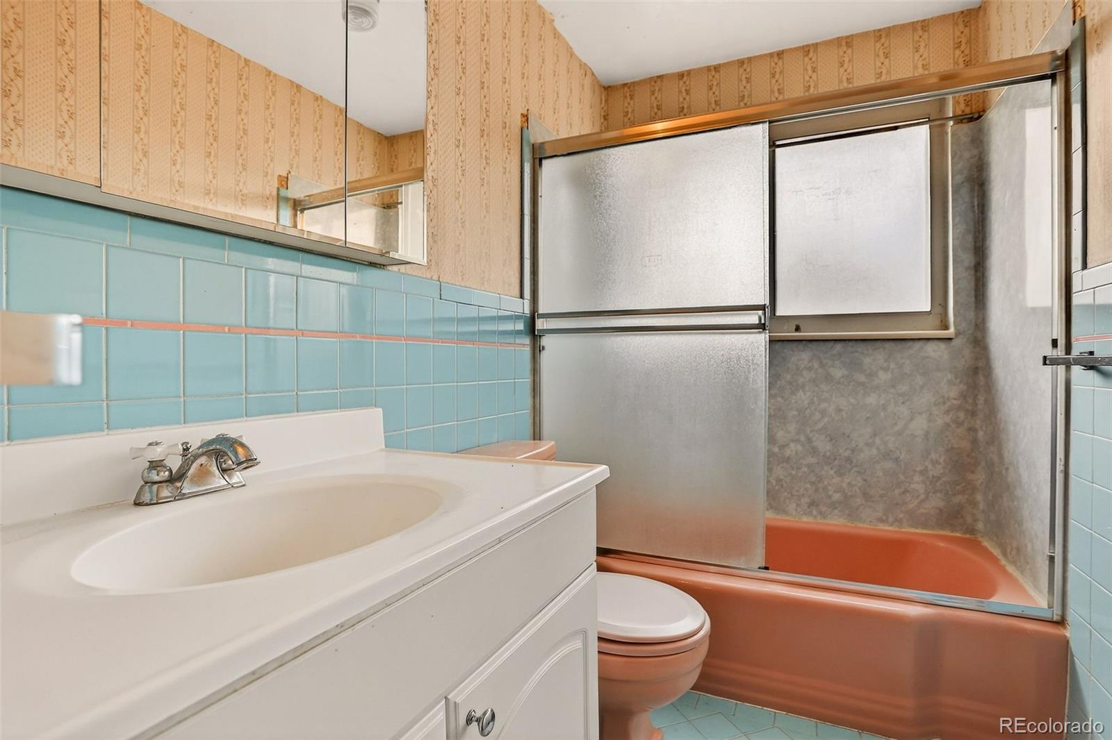 MLS Image #20 for 6001 e cedar avenue,denver, Colorado