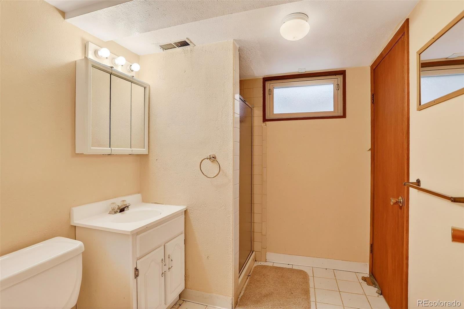 MLS Image #25 for 6001 e cedar avenue,denver, Colorado