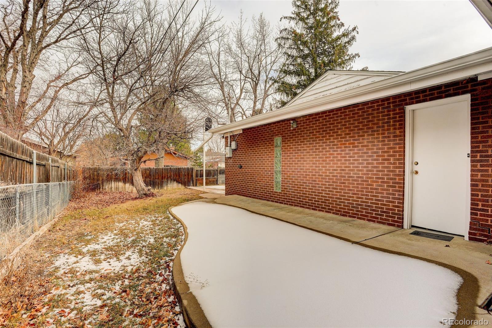 MLS Image #32 for 6001 e cedar avenue,denver, Colorado