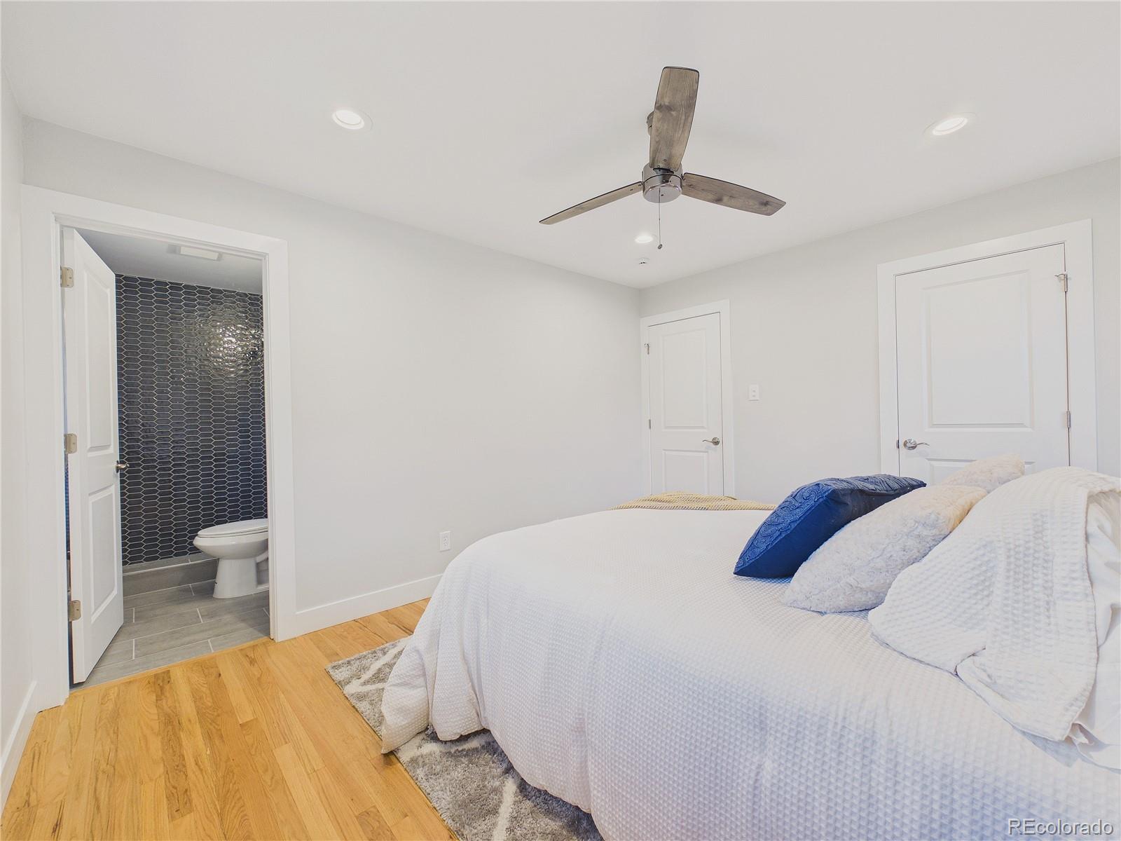 MLS Image #18 for 3656 s forest way,denver, Colorado