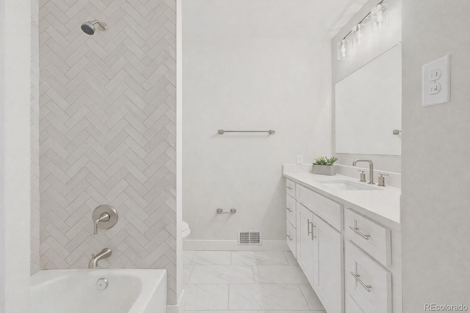 MLS Image #32 for 3656 s forest way,denver, Colorado