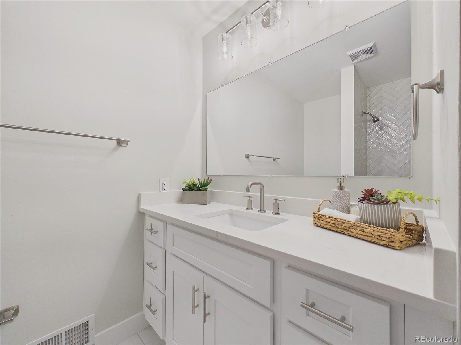 MLS Image #33 for 3656 s forest way,denver, Colorado