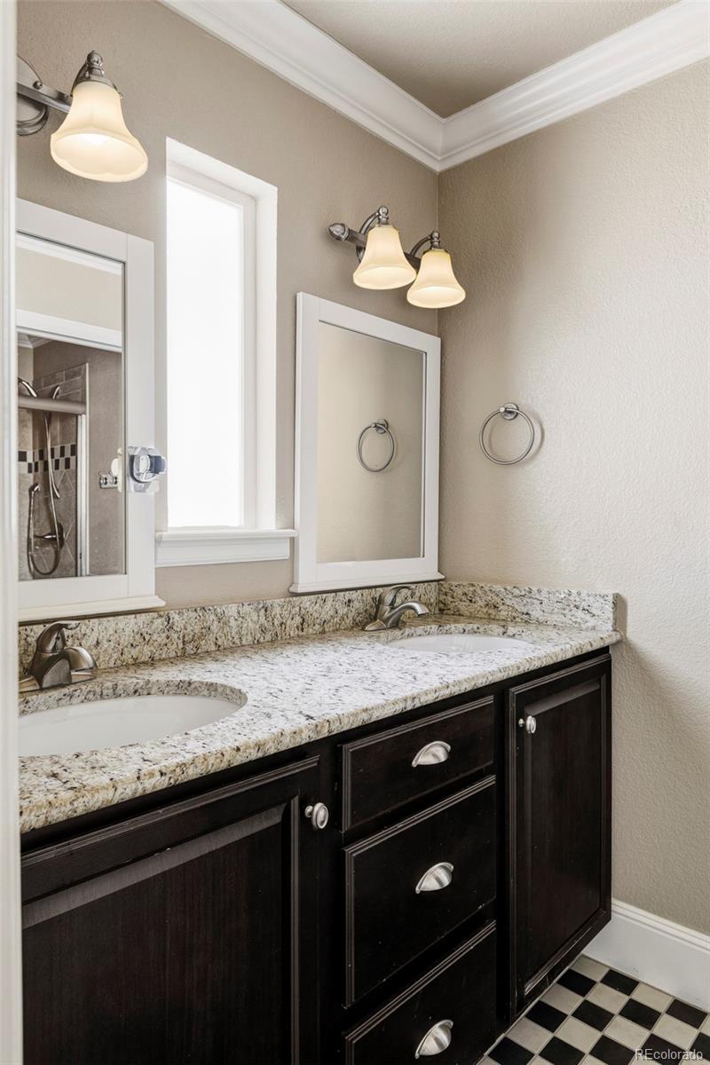 MLS Image #22 for 99 s syracuse street,denver, Colorado