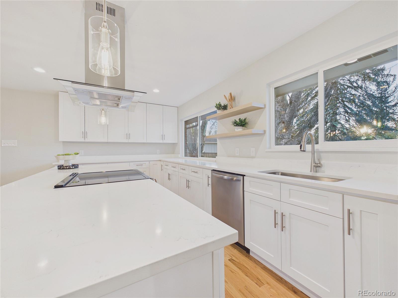 MLS Image #8 for 2465 s newberry court,denver, Colorado