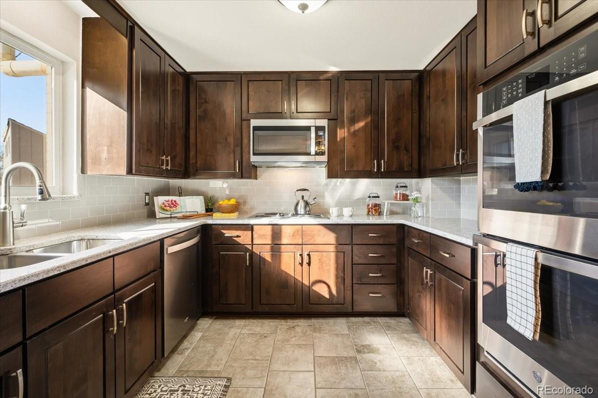 MLS Image #6 for 8504 e briarwood place,centennial, Colorado