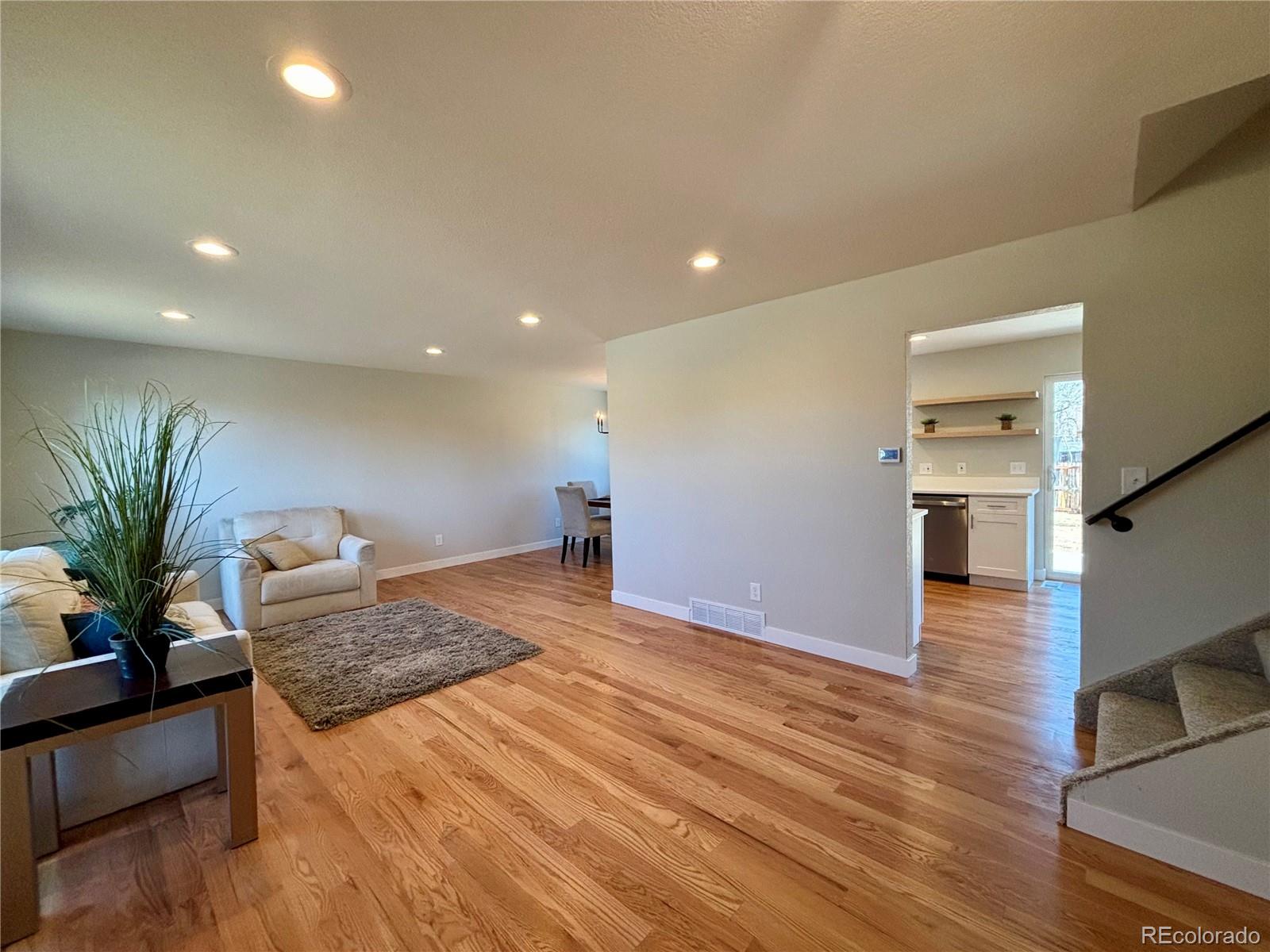 MLS Image #1 for 7684 s hoyt street,littleton, Colorado