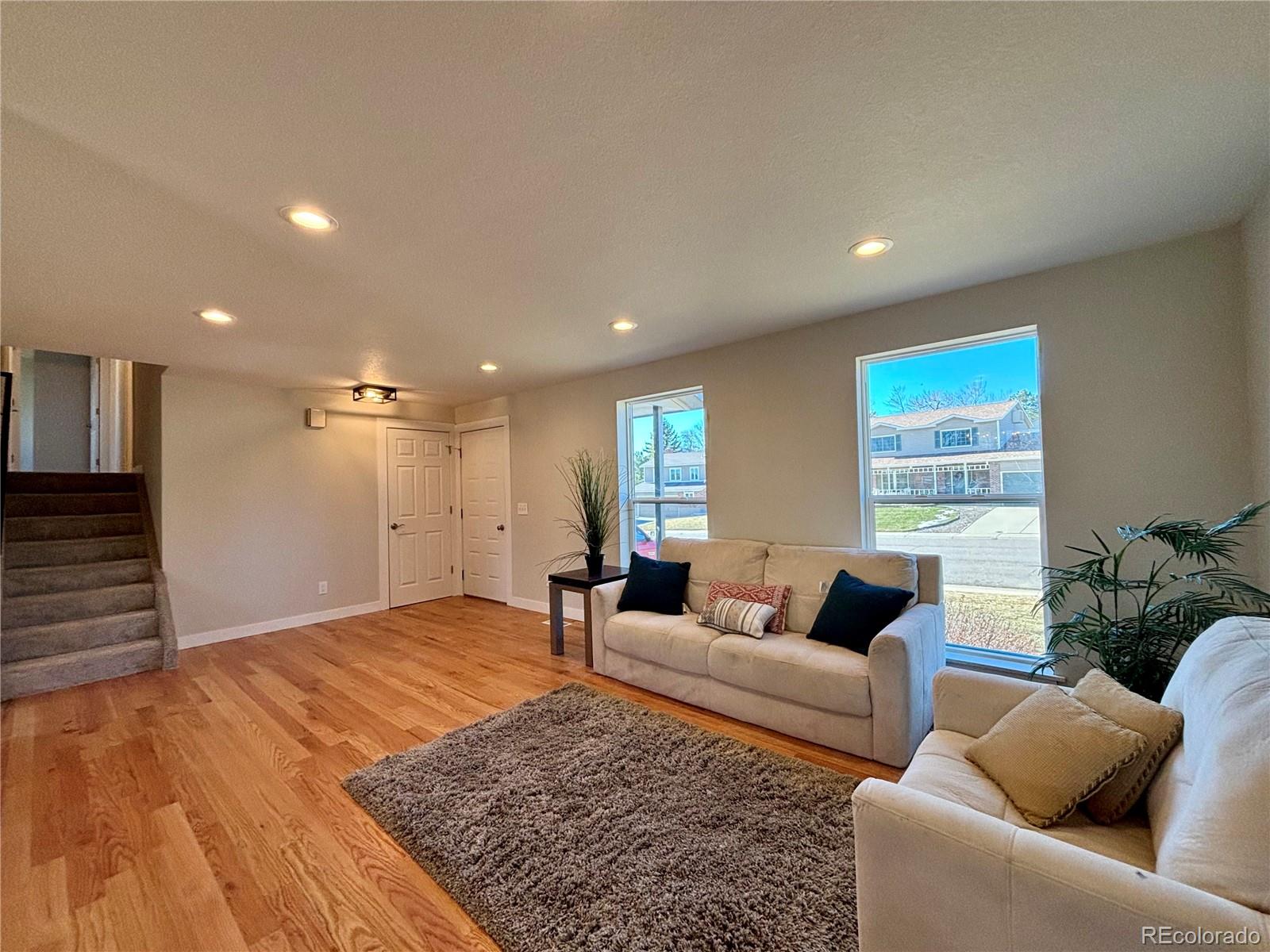 MLS Image #3 for 7684 s hoyt street,littleton, Colorado