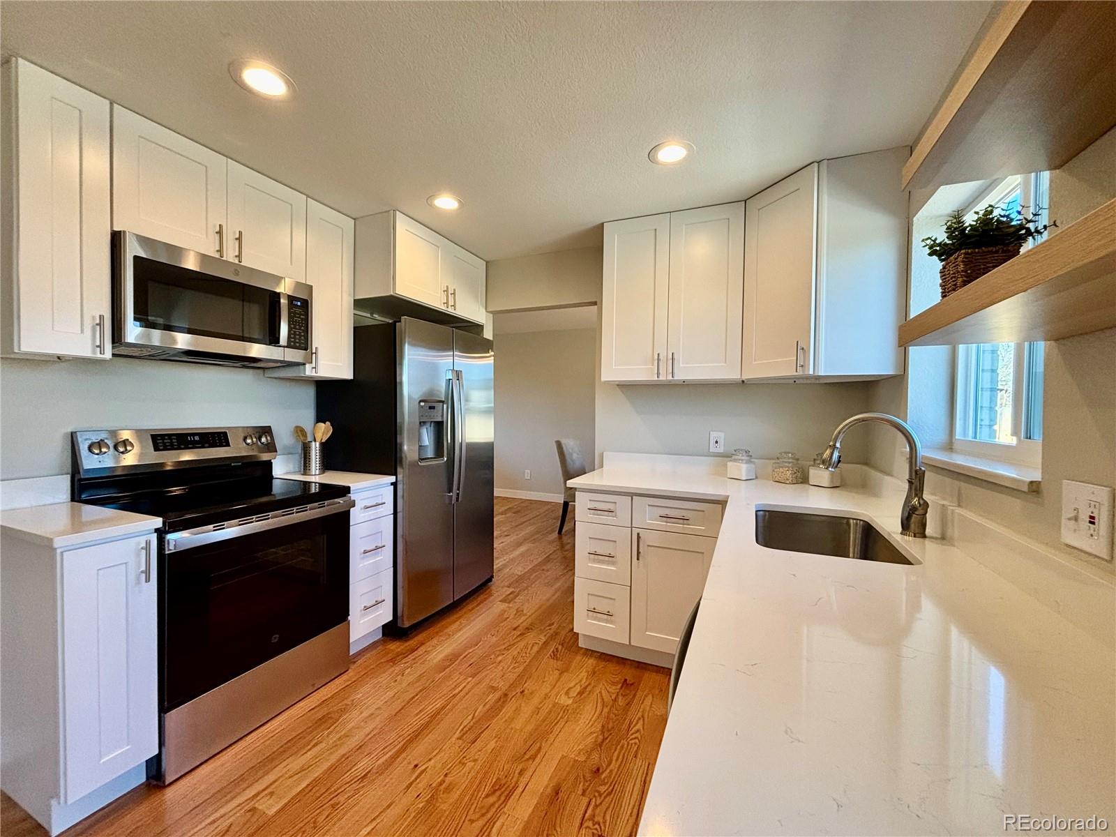 MLS Image #8 for 7684 s hoyt street,littleton, Colorado