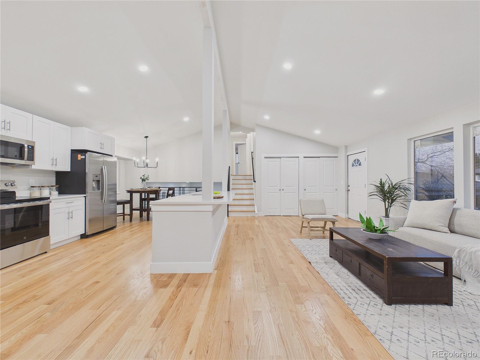 MLS Image #5 for 3863 s sebring court,denver, Colorado