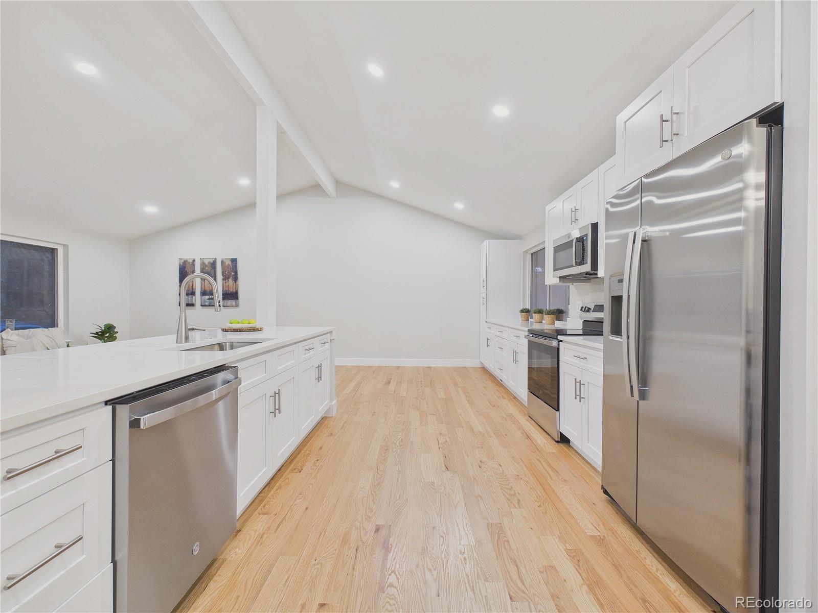 MLS Image #8 for 3863 s sebring court,denver, Colorado