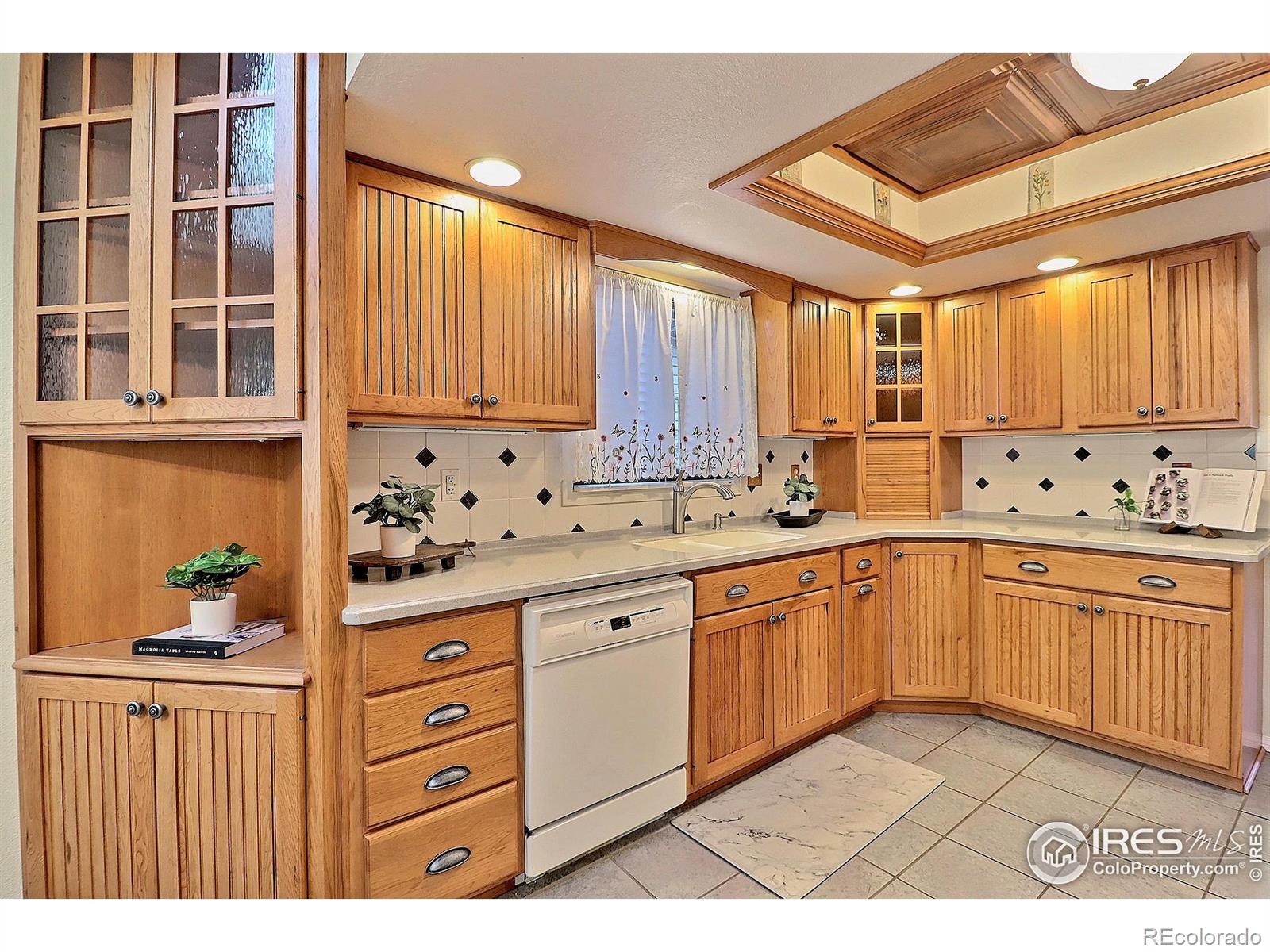 MLS Image #14 for 1357  43rd avenue,greeley, Colorado